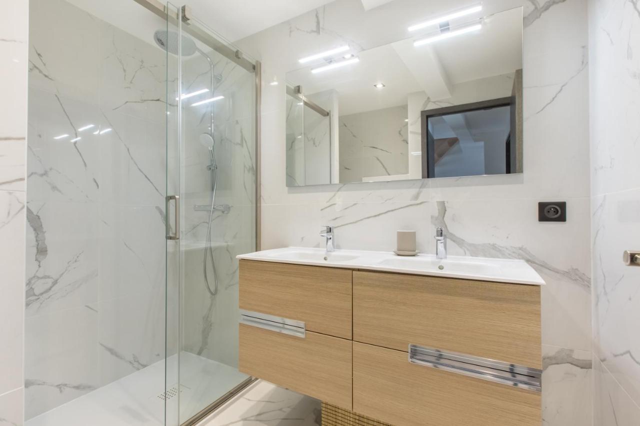 Appartement Spacieux Et Moderne 4 Chambres A 5Mn A Pieds Republique Lille Kültér fotó